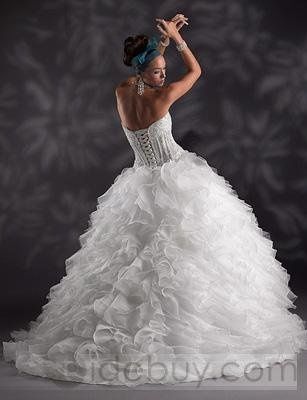 Dress Time, a lot of new faces so please share your dress!!