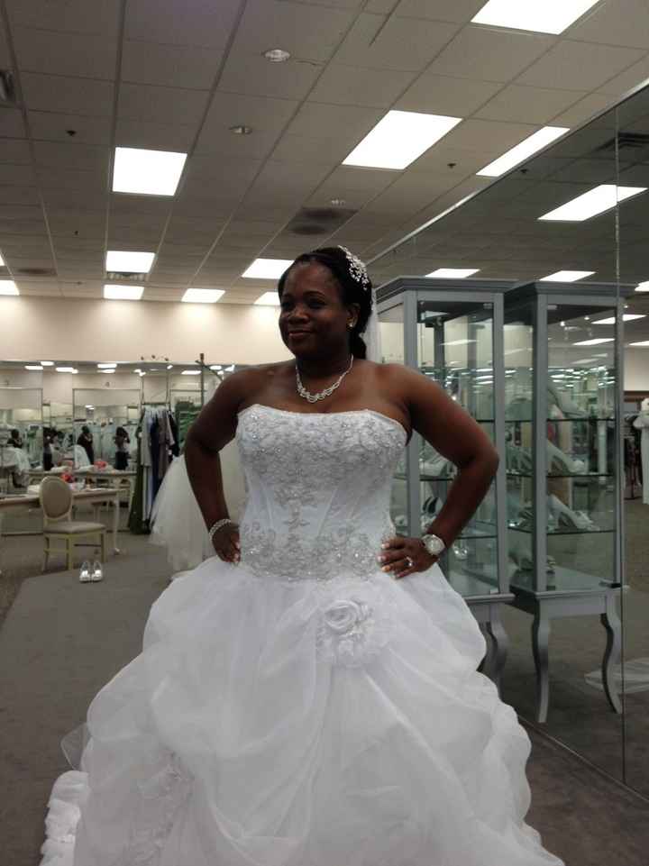 Weird OBSESSION: I love seeing brides in their ACTUAL dresses :)
