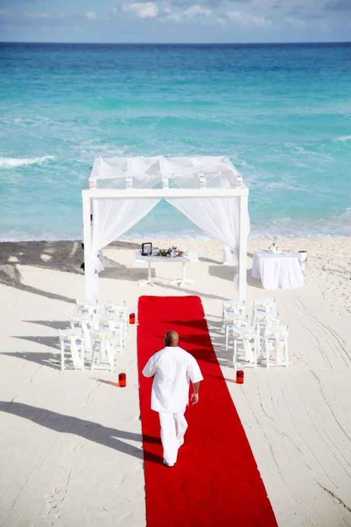 BACK & HAPPILY MARRIED ***PIC HEAVY***