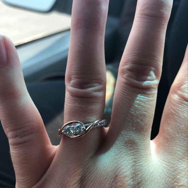 Show me your engagement rings!! - 1