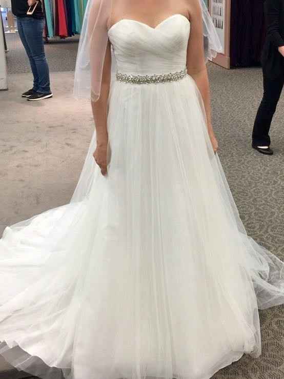 Show me your dresses!!