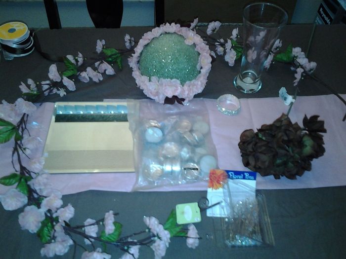 My DIY PinkNbrown centerpieces