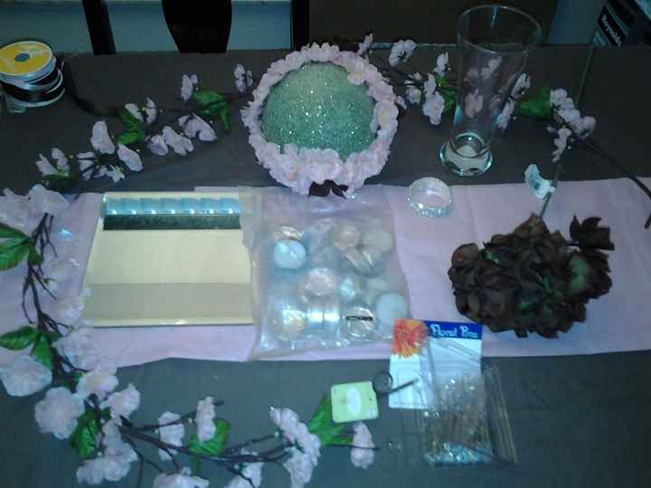 My DIY PinkNbrown centerpieces