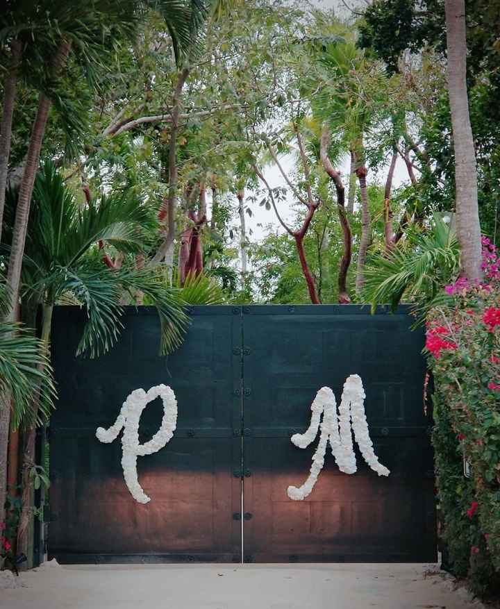 Custom flower letters 4ft tall: Made by Me