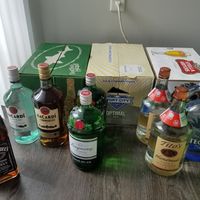How to stock the open bar?