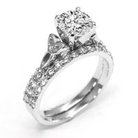 We haven't had any ring porn in awhile...