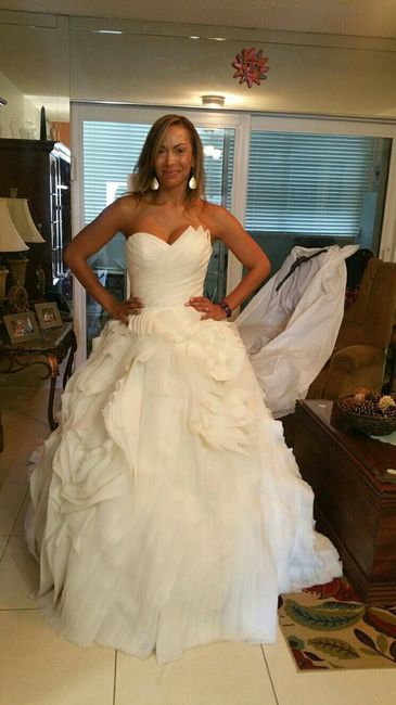 I LOVE MY DRESS!