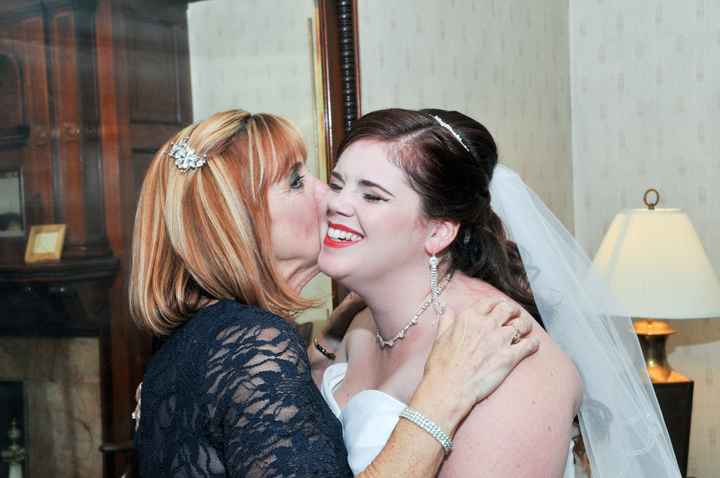 Bold lip for wedding day makeup?