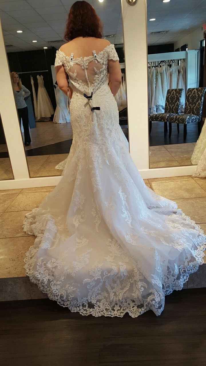 Let me see your DRESS!