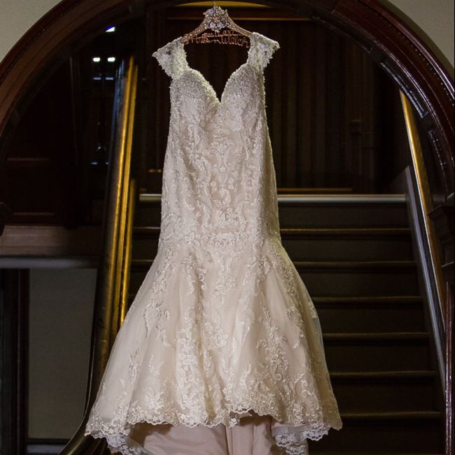  Wedding dress color - 1