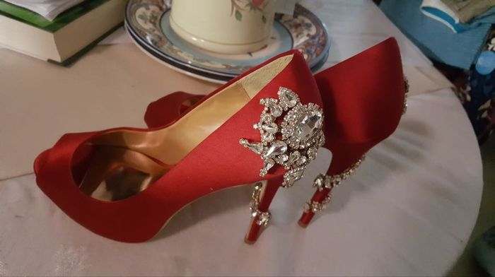Badgley Mischka Wedding Shoes - Painful?! 5
