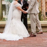 Trumpet style dresses.... - 1