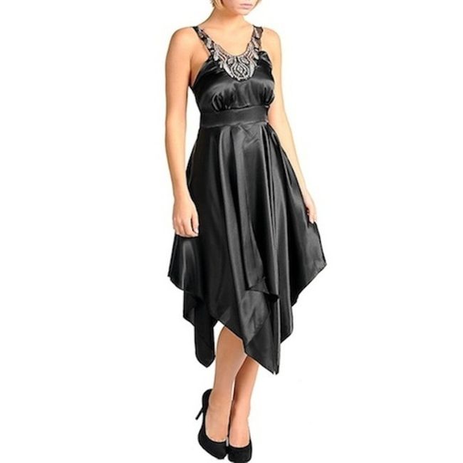 What should I wear to a winter wedding?