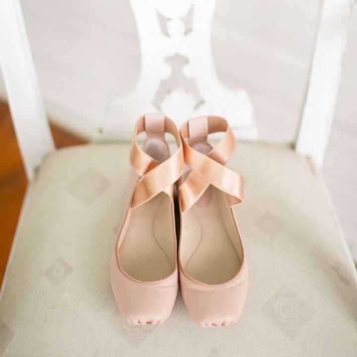 Show Me Your Shoes!!