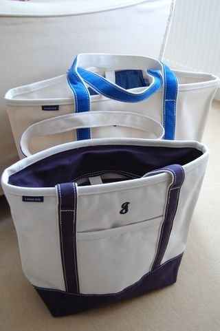 Totes are on sale at Lands End for BM gifts!