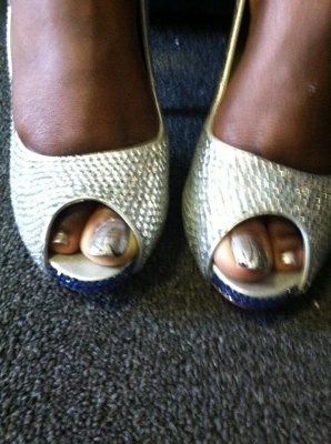 The shoes are here (pics)