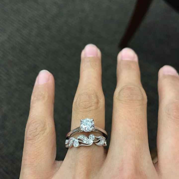 Show me your dainty rings/dainty fingers with your rings :)!