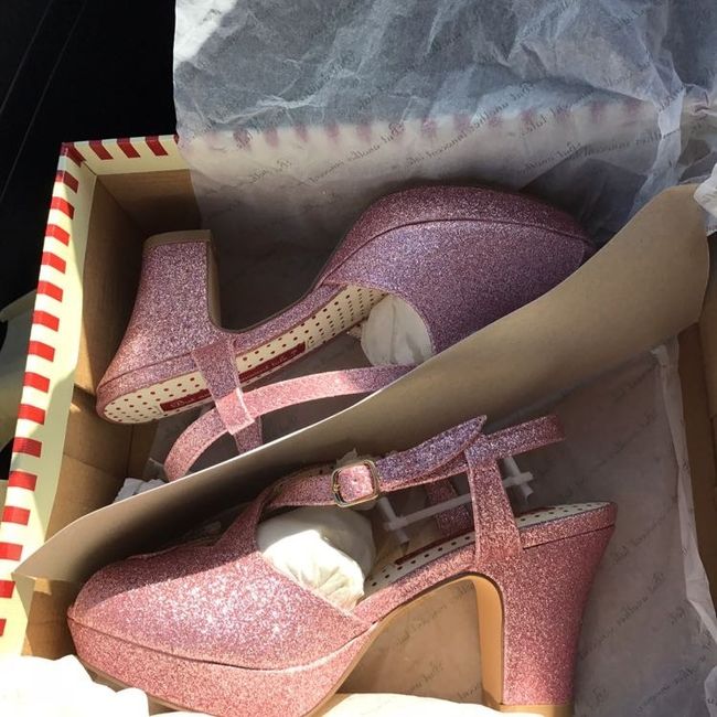 What style shoes are you wearing?