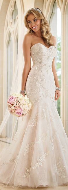 Which dress do you like best??