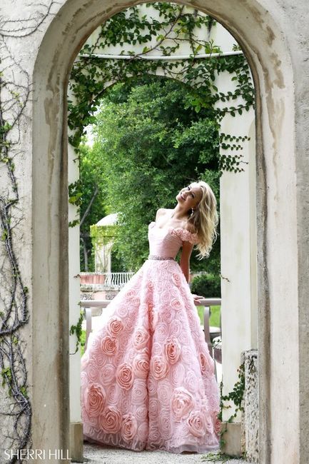 Anyone use/planning to use an evening/prom gown as their wedding gown? 2