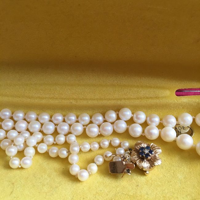 Earring suggestions with this headpiece? 3