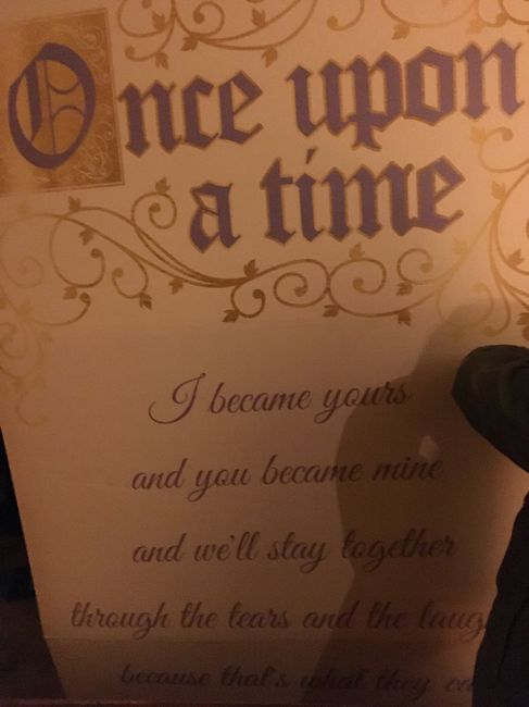 i found the perfect backdrop for my theme! 2