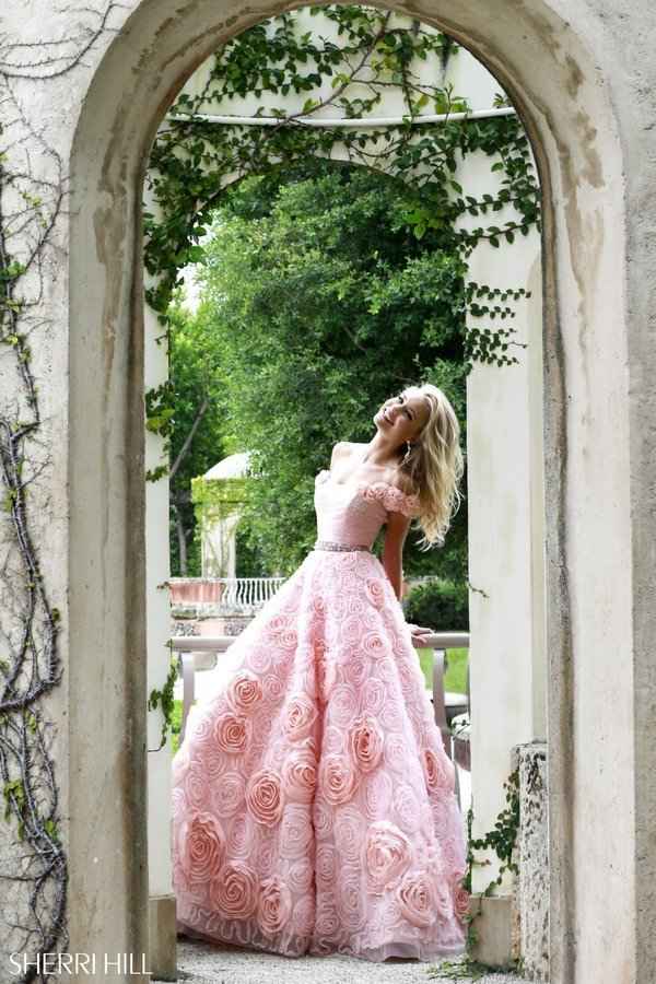 Anyone use/planning to use an evening/prom gown as their wedding gown? - 2
