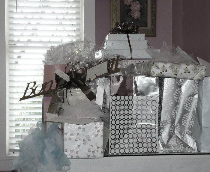 Bridal Shower!! Pics!