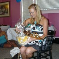 Bridal Shower!! Pics!