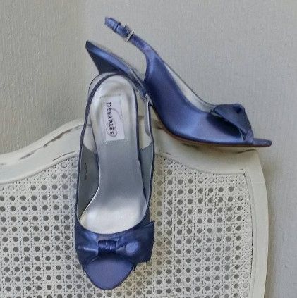 WHY ARE ALL THE AMAZING SHOES 4+ INCH HEELS?!?!