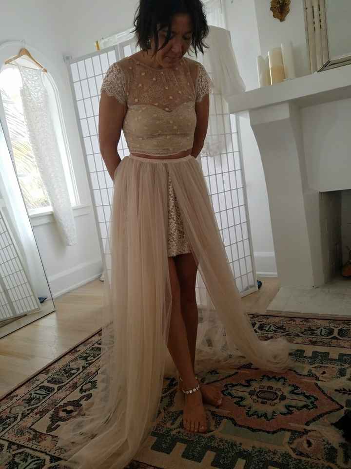 My dress is here!