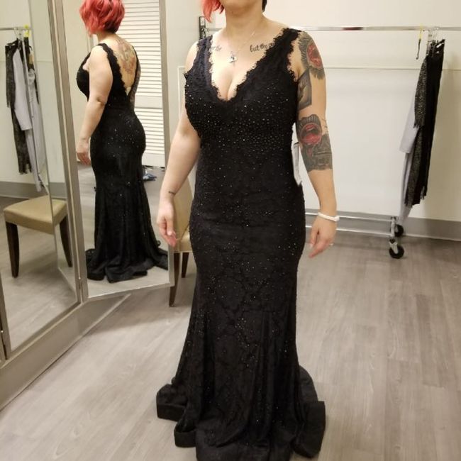 Who else loves lace?  Show off your lace dresses and/or veils! 13