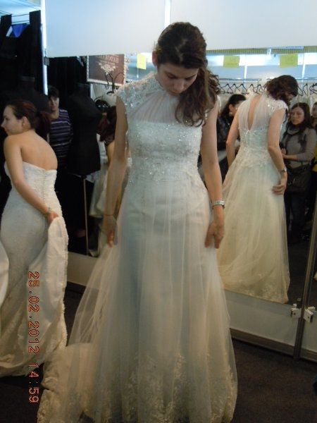 details of my wedding - wait fot suggestions * with pics*