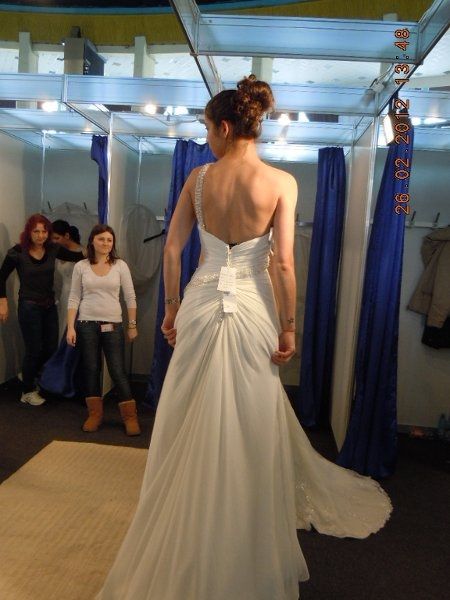 details of my wedding - wait fot suggestions * with pics*
