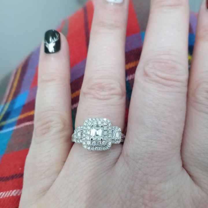 Brides of 2022! Show us your ring! - 1