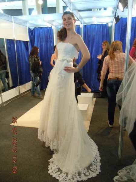 details of my wedding - wait fot suggestions * with pics*