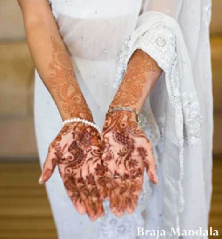 White dress for sales mehndi