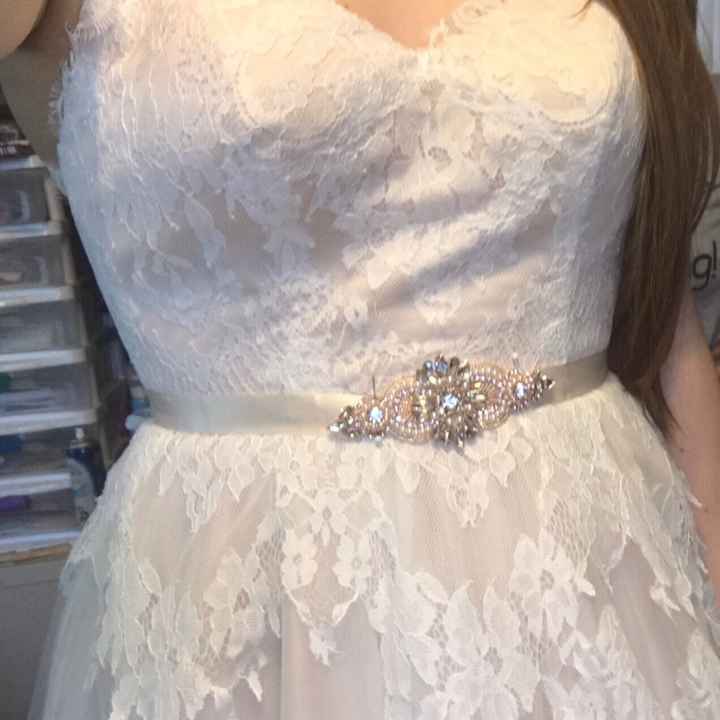 How to find a balance with wedding jewelry? - 2