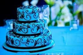SOOOO I was kindof talked into a cake that is blue, who had a different color cake?