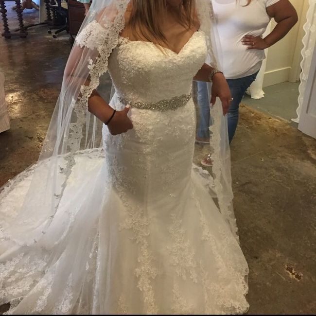 Show me your dresses!!