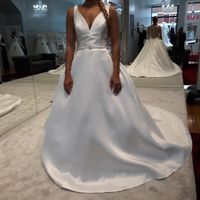 Ladies Getting Married in June- Let's See Those Dresses! 🌸❤🌸 - 1