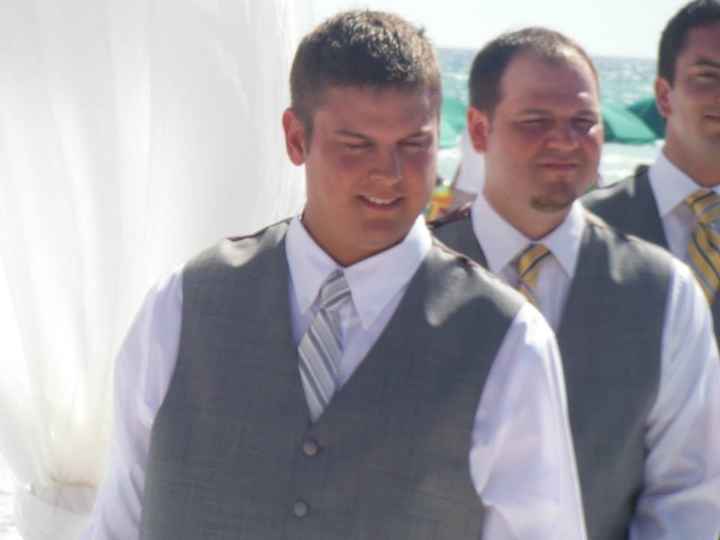 Never posted my wedding pics!