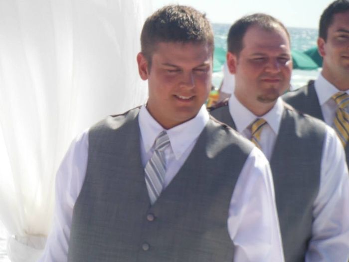 Never posted my wedding pics!