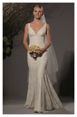 Has anyone gone to House of Brides to try on dresses?