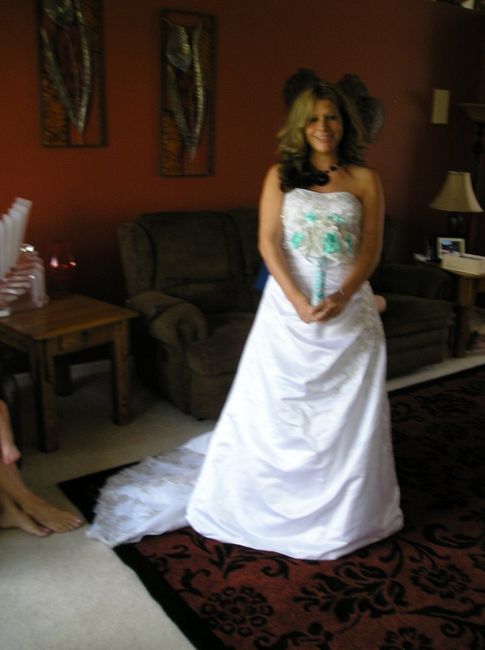 bouquet pics,wedding dress,and engagement dress pics!