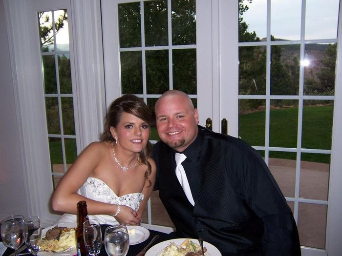 feels good to be a MRS!!!!! ** link to photobooth pics **