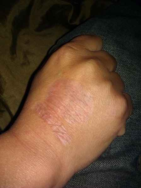 do you think I could pull this off with Gloves? *pics*