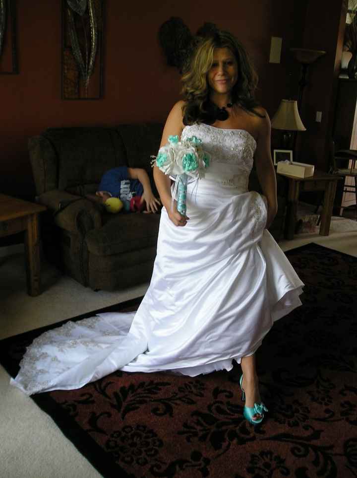 bouquet pics,wedding dress,and engagement dress pics!