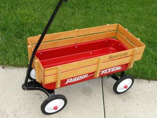 wagon for ring bearer..decoration ideas