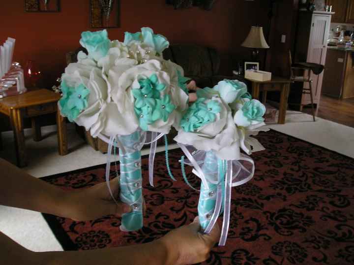 bouquet pics,wedding dress,and engagement dress pics!